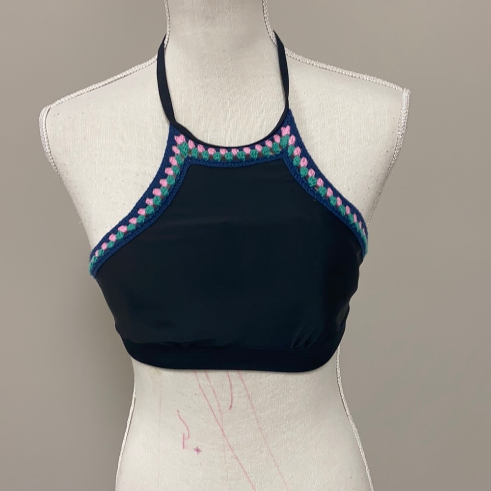 Seekers Australia Bikini top Size 6